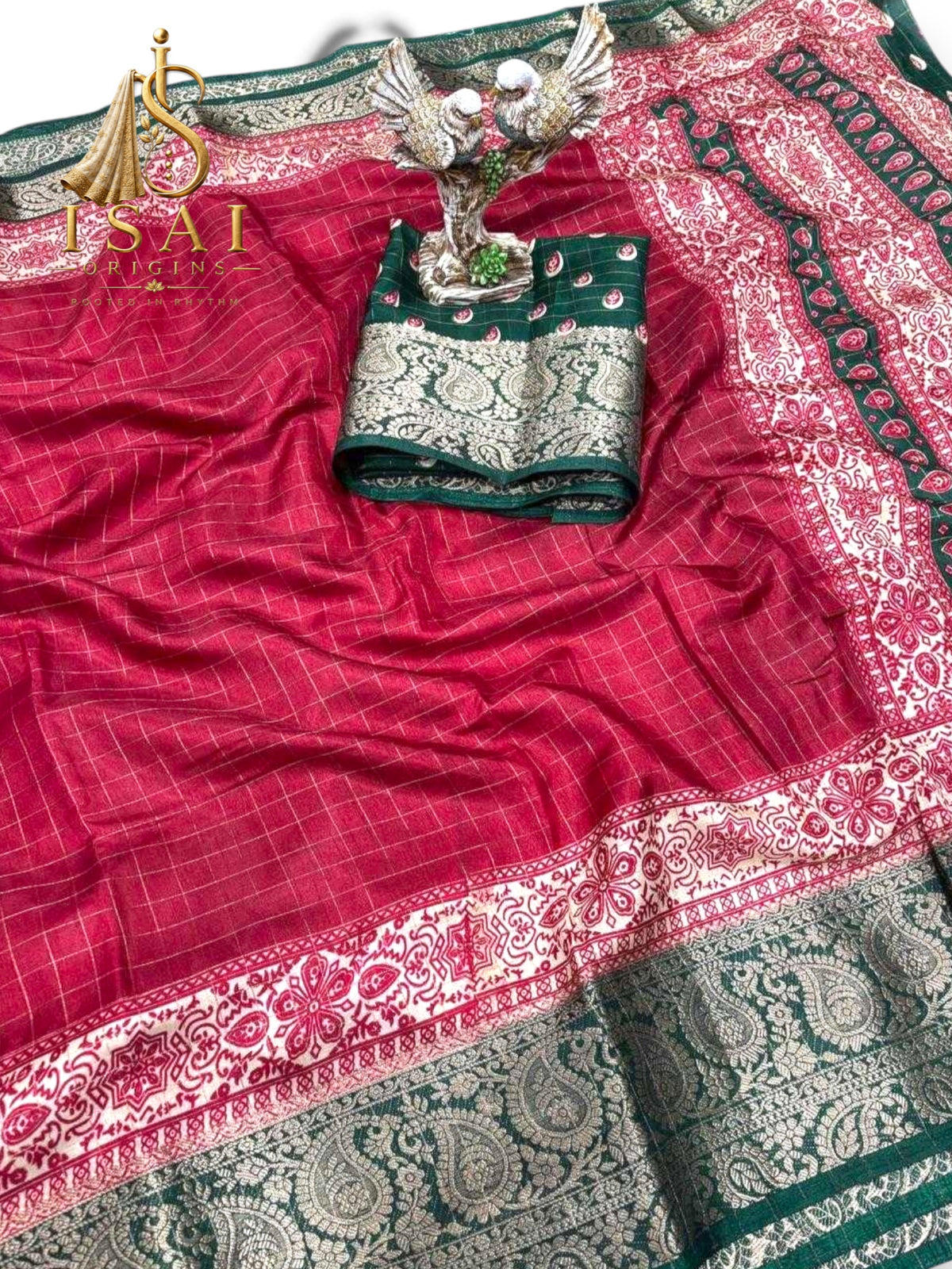 MAYILISAI - The Soft Dola Silk Jacquard Kanjivaram Zari Border Print Saree